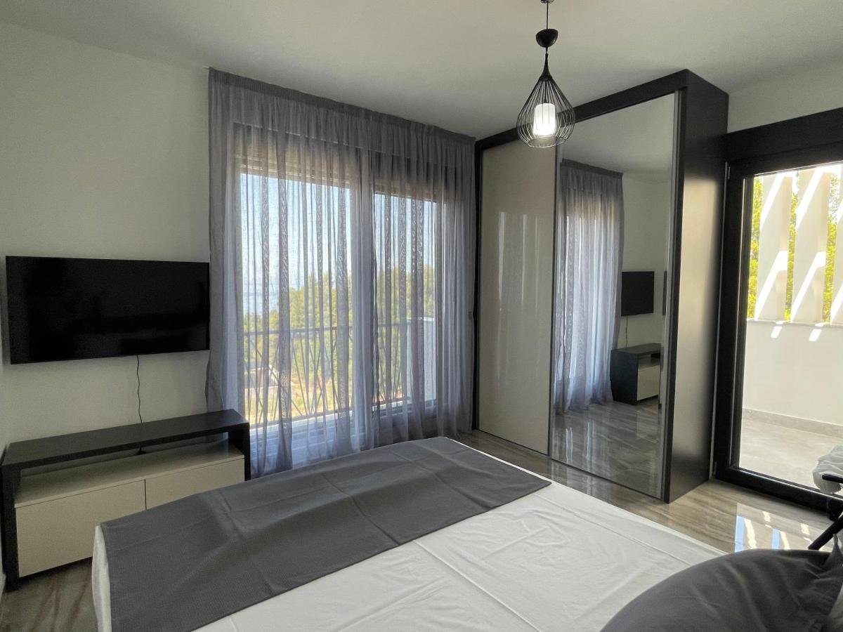 Villa Pine Bar Zewnętrze zdjęcie
