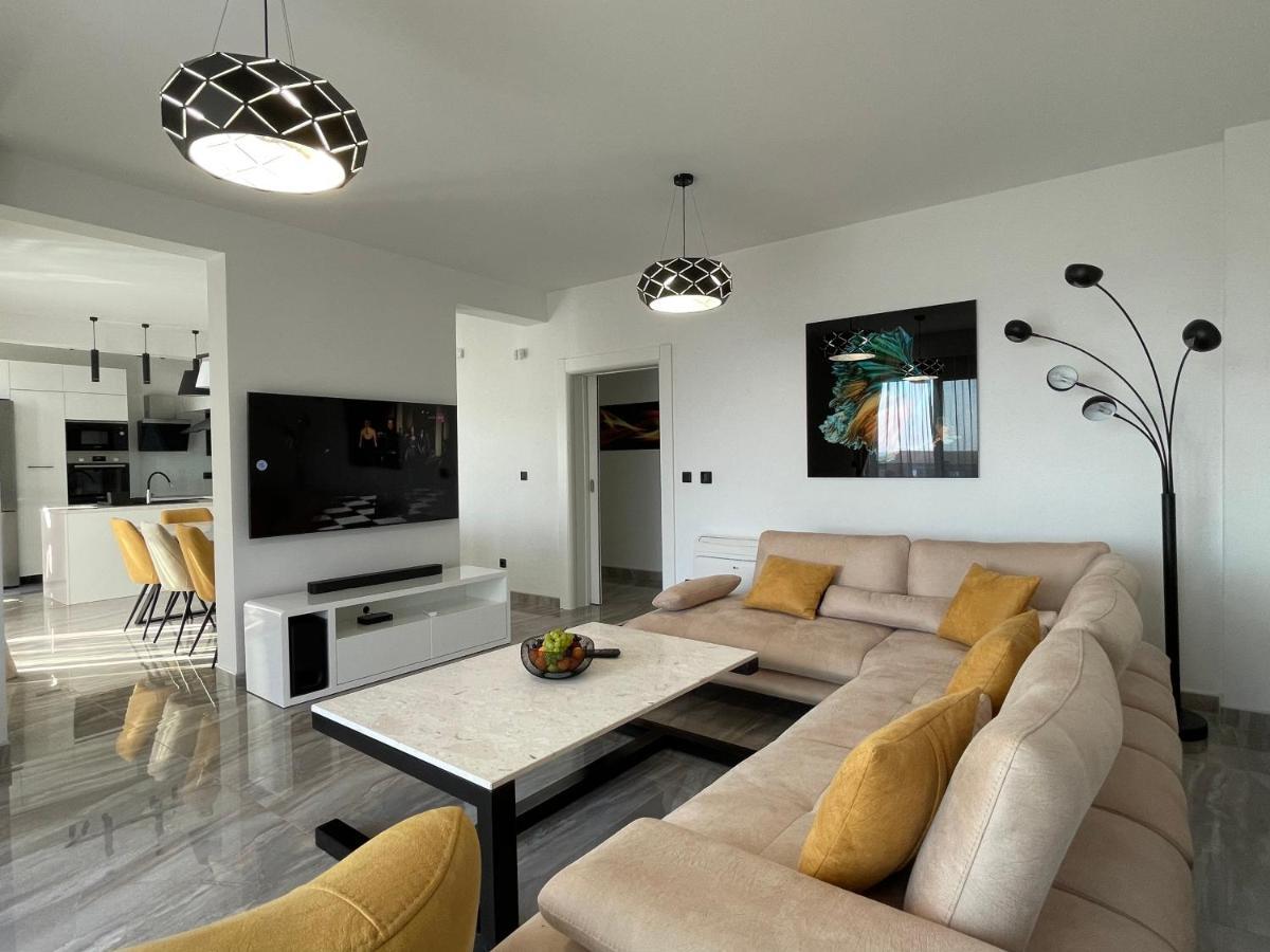 Villa Pine Bar Zewnętrze zdjęcie